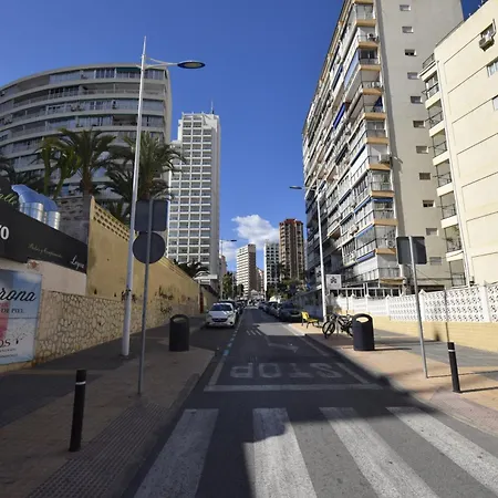 Dona 2 10-5 - Arena Daire Benidorm